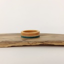 Bague en Skateboard Recyclé [0008]