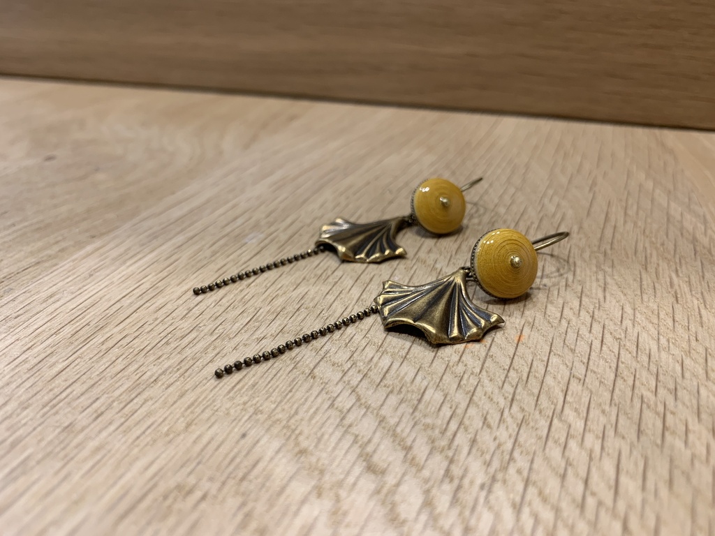 BO Papier & Laiton Jaune [Boucles d'Oreilles]