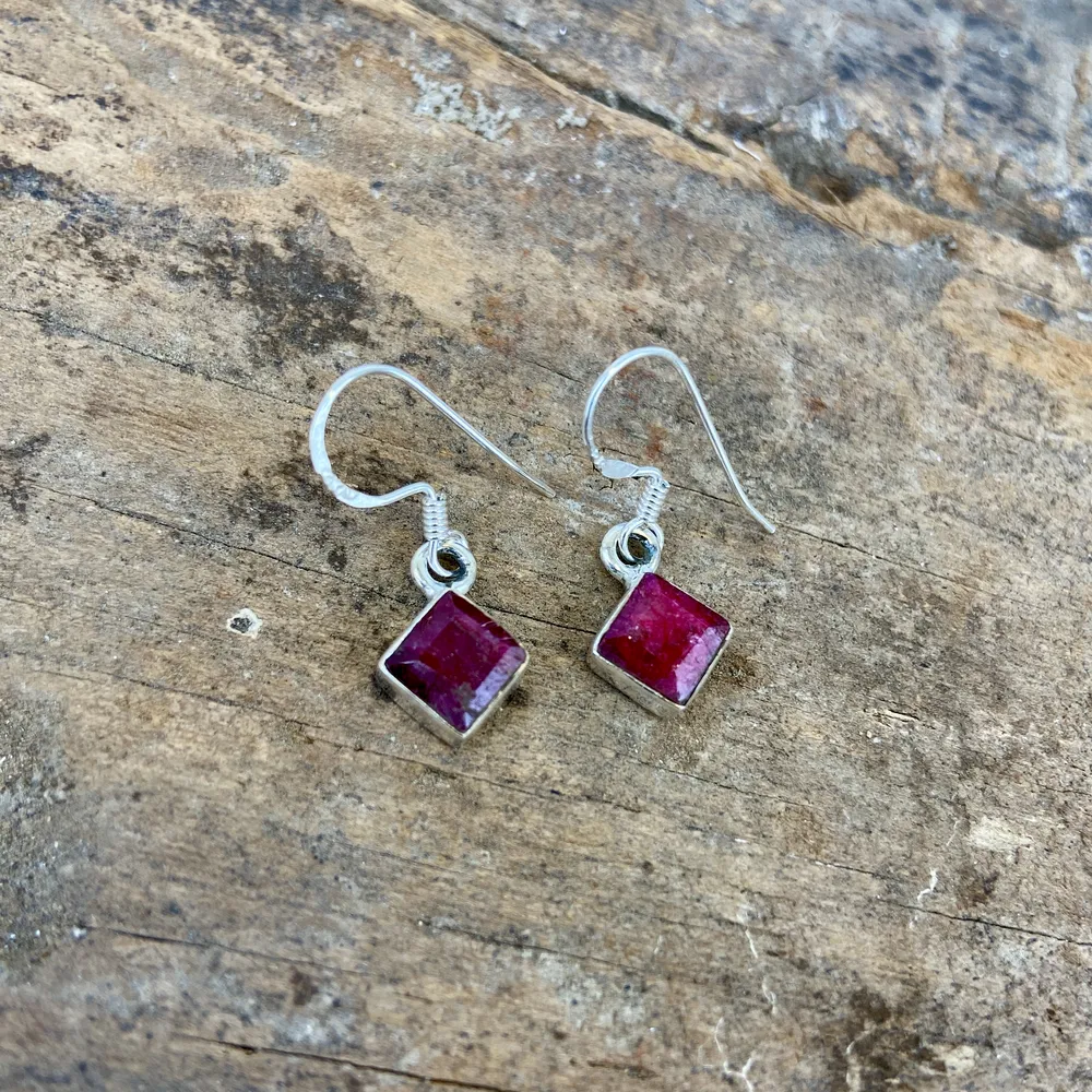 Boucles d'oreilles – Argent 925 – Rubis [2012]