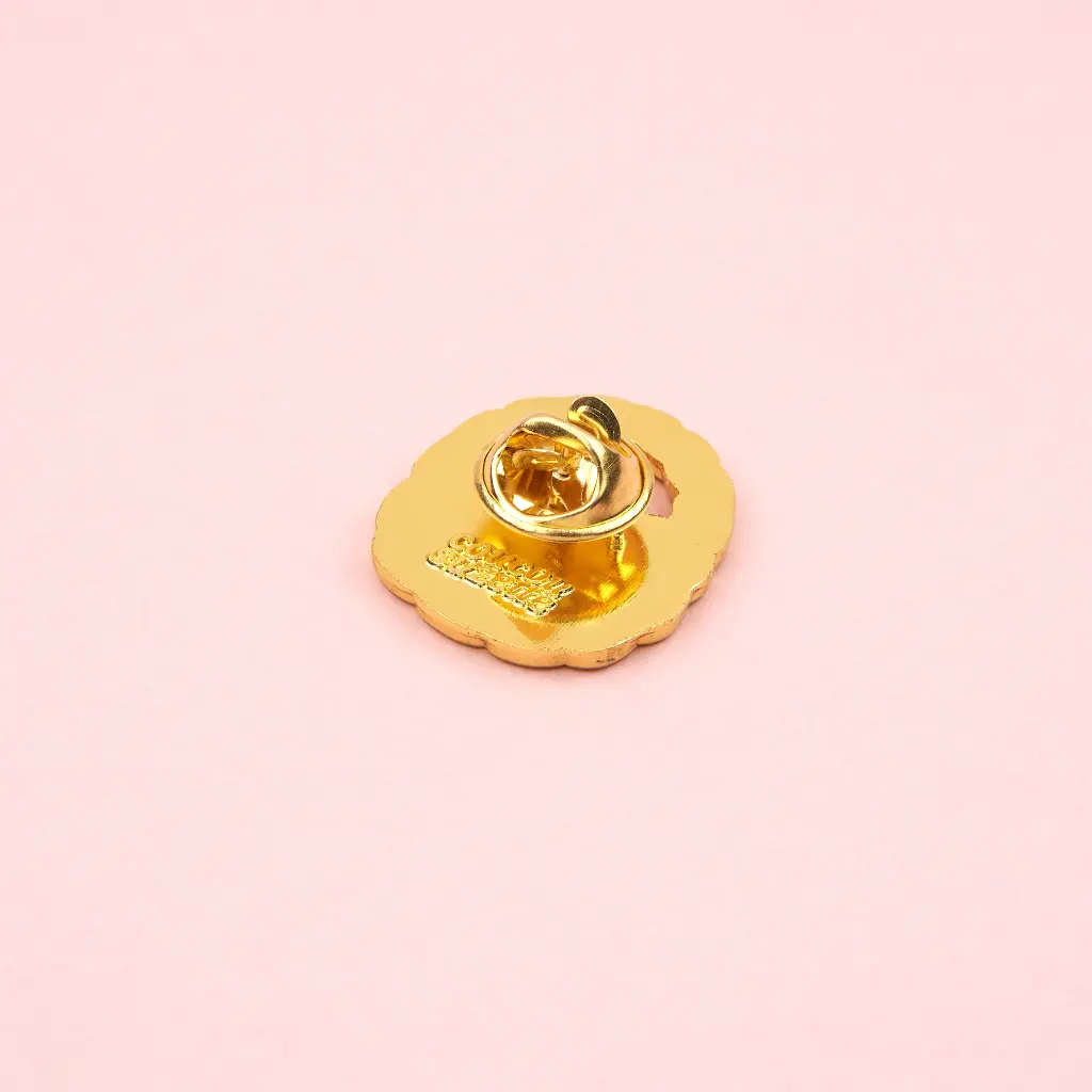 Pin's 'Panier de Fraises' – Coucou Suzette