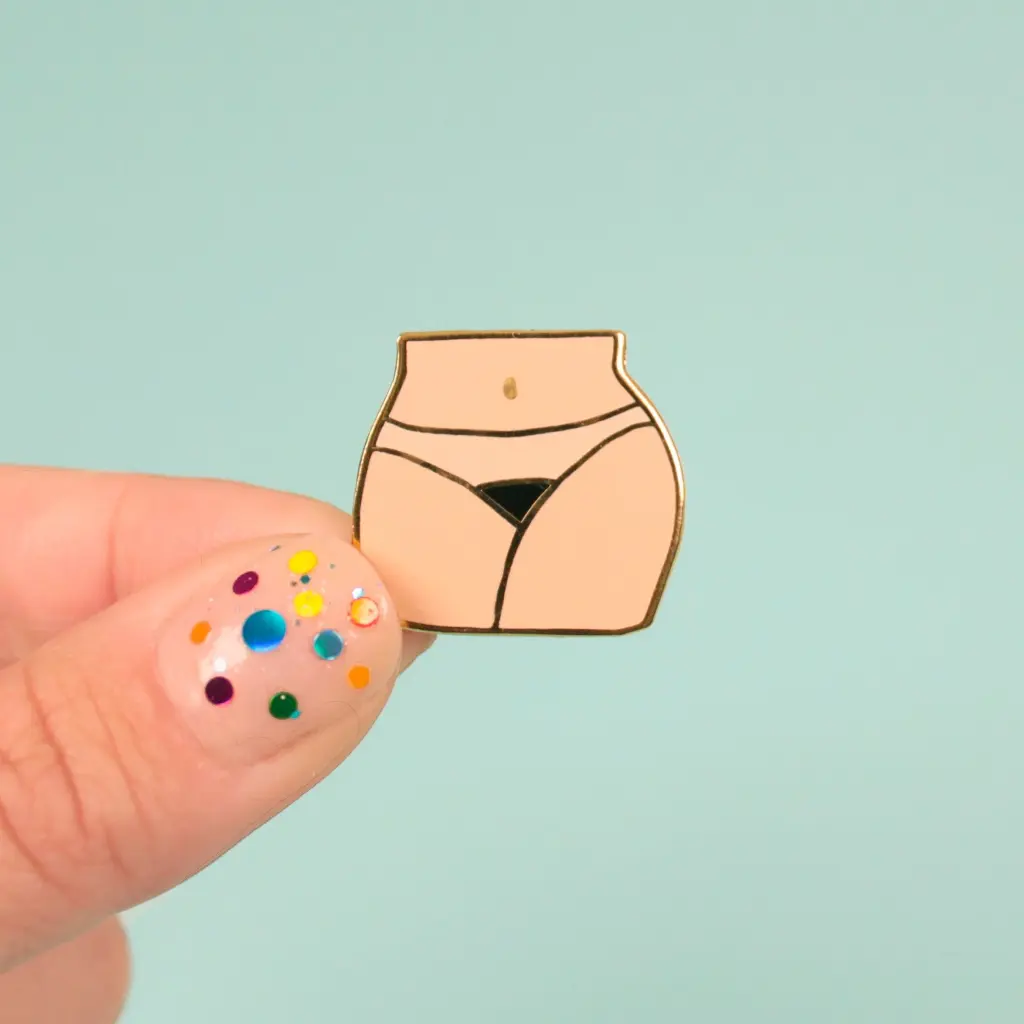 Pin's 'Zezette' – Coucou Suzette