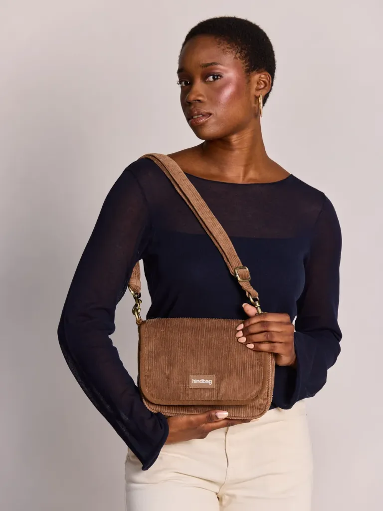 margault-velours-macchiato-02-hindbag.webp