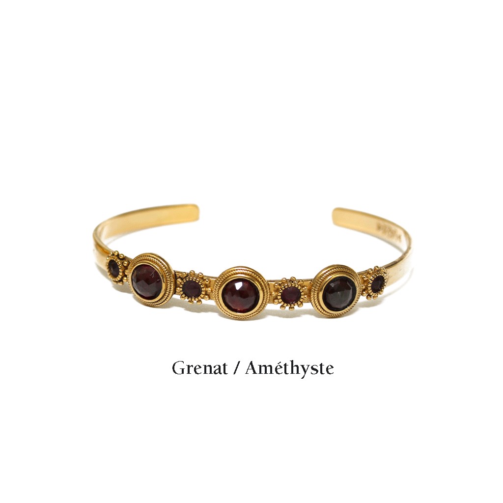 Bracelet Jasmine Cabochon Laiton Plaqué Or & Grenat, Améthyste