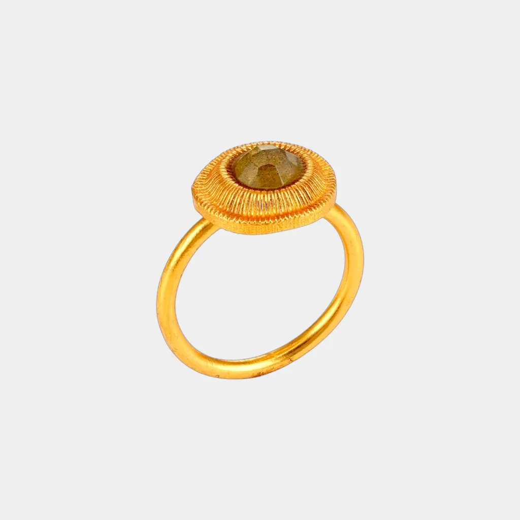 [TCS-AR004A-53-A] Bague – Laiton plaqué or – Labradorite – Taille 53 – The Craftshop