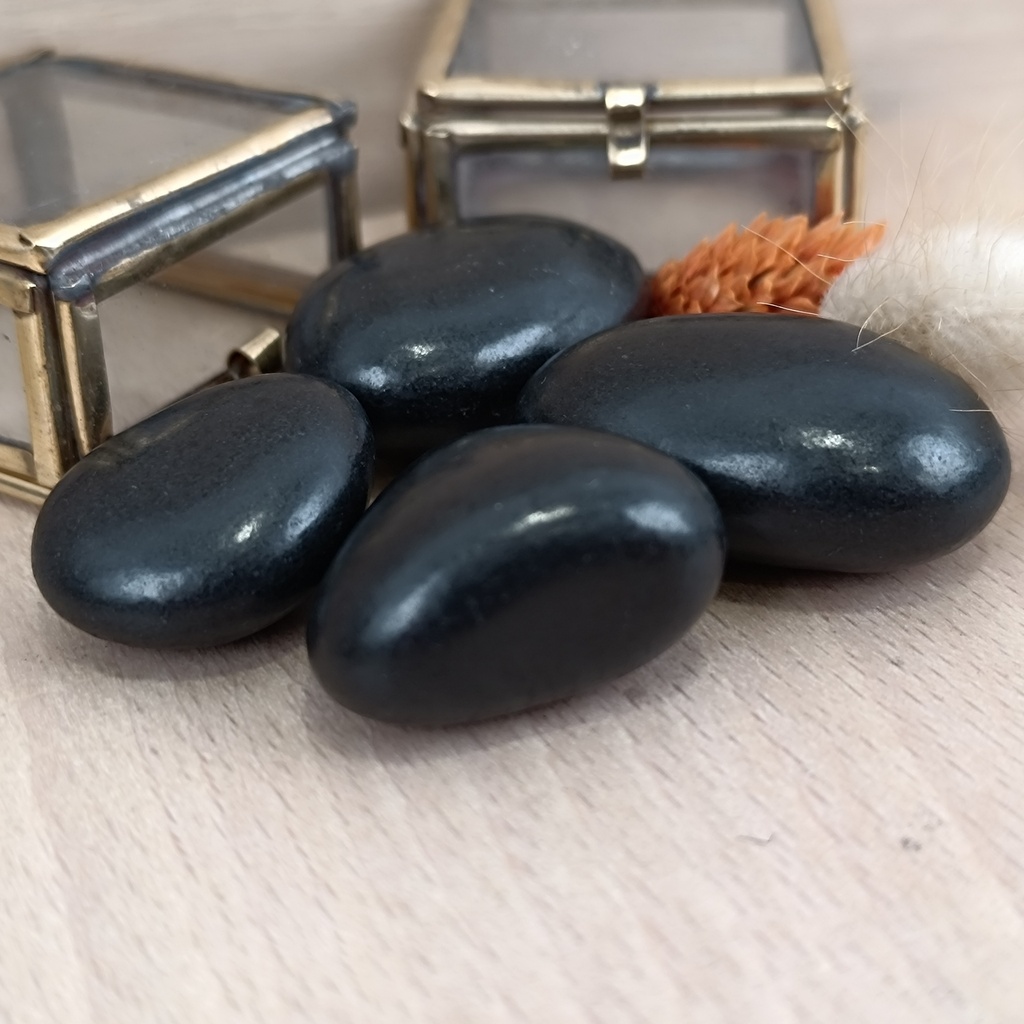 [STO-0031] Shungite