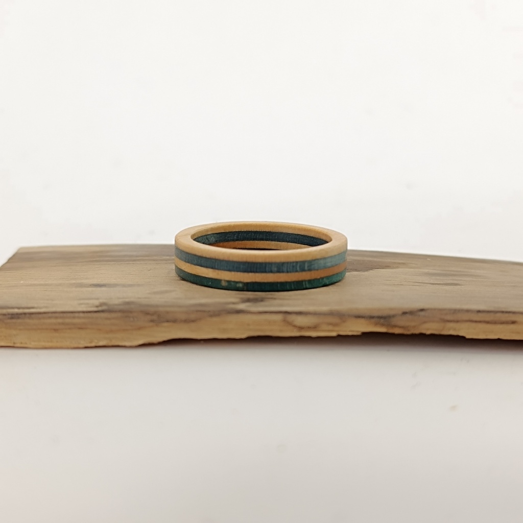 [7PLI-0068] Bague en Skateboard Recyclé - 7Plis