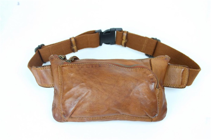 [BEAR-CL35939-COGNAC] Sac Banane Cow Lavato Cognac - Bear Design