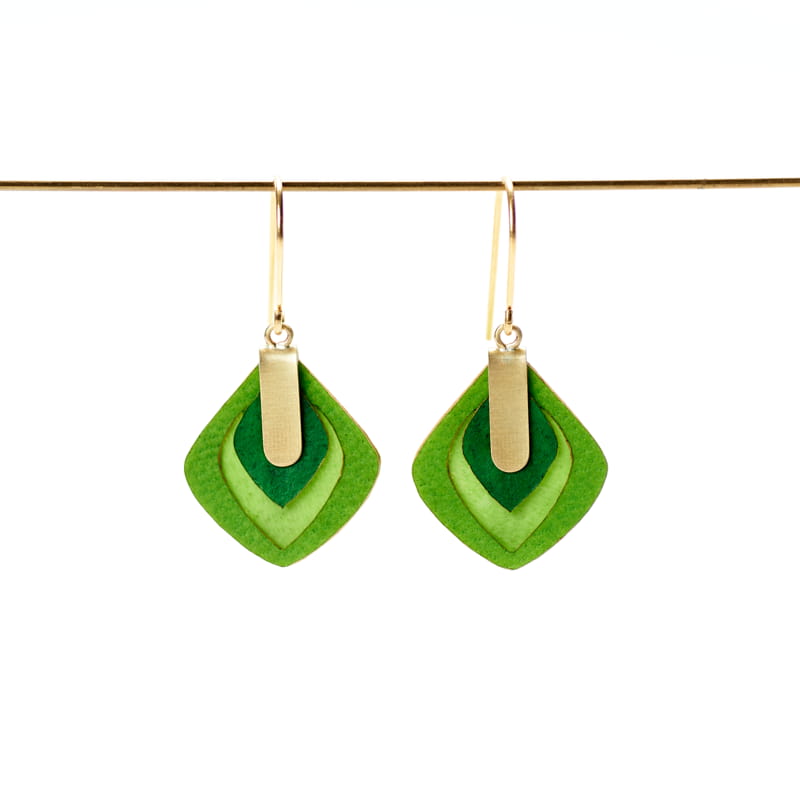 [PACA-ACA-PD002-VERT] Boucles d'Oreilles Vertes 'Acacia Mini' - Paca Peca