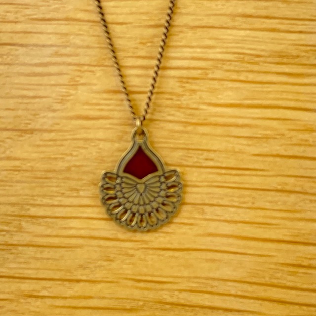 [BLAISE-Q1.1.3] Collier Court 'Polka - Ramure' - Amélie Blaise