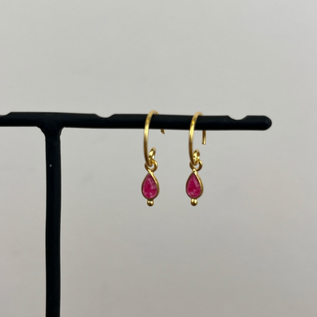 [MUJA-10740-GB-14] Boucles d'oreilles 'Baeus' - Plaqué Or - Ruby - Muja Juma