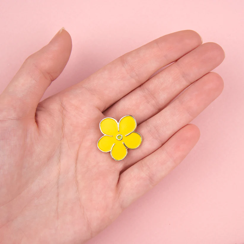 [COU-PINSBOUTONDOR] Pin's 'Bouton d'Or' - Coucou Suzette