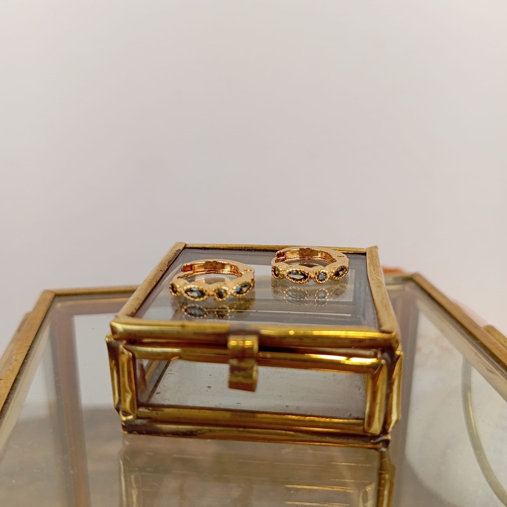 [GAR-SILA-BO-TOURMA_VERT-01] Boucles d'oreilles 'Sila' - Laiton doré 2µ - Tourmaline verte - By Garance