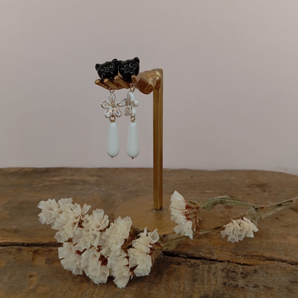 [NACH-J980] Boucles d'oreilles pendantes 'Panthère Noire & Fleur d'Erine' - Nach