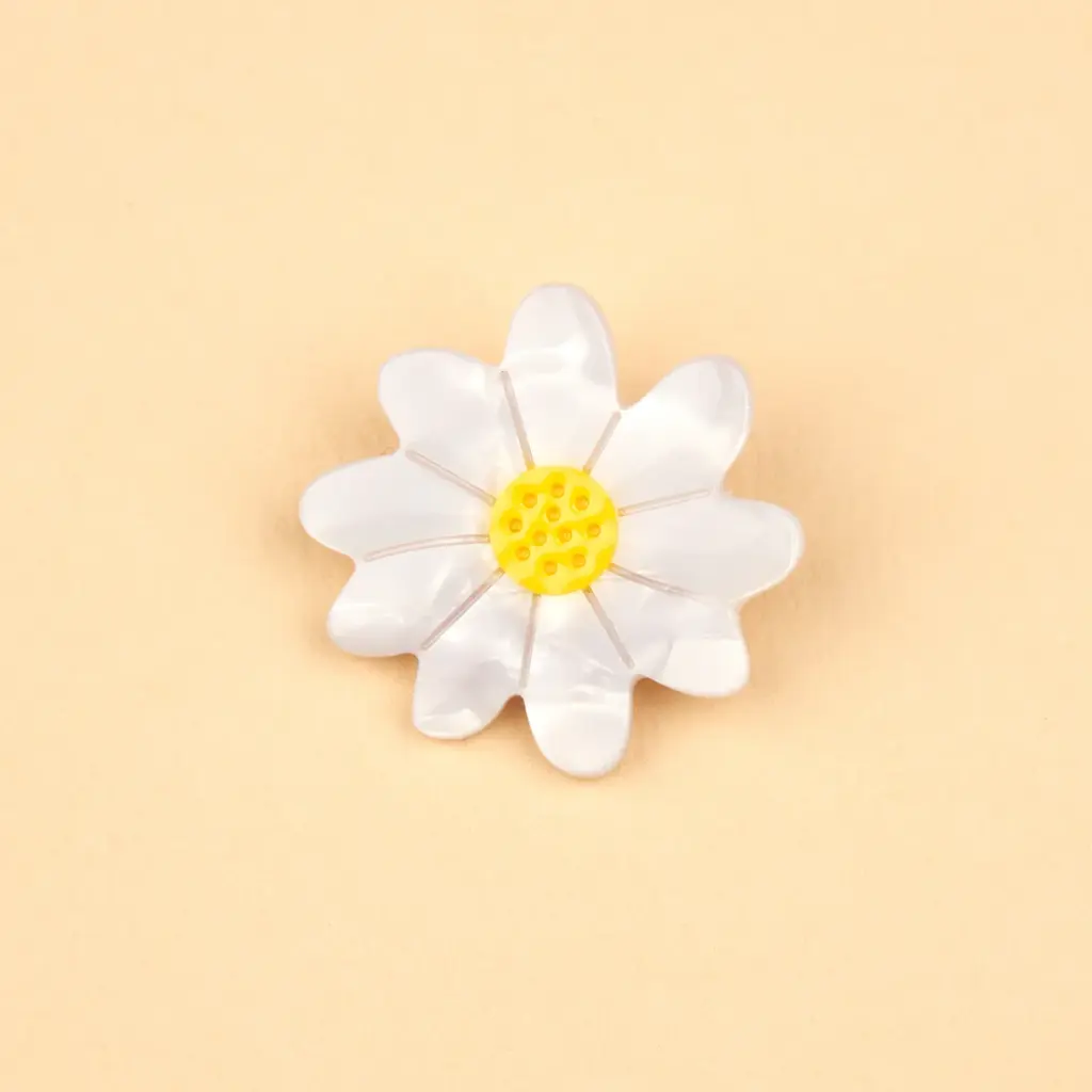 [COU-BROCHEPAQUERETTE] Broche 'Pâquerette' – Coucou Suzette