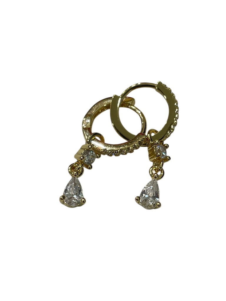 [GAR-SILA-BO-LONGUE-03] Boucles d'oreilles 'Sila' – Laiton doré 2µ – Oxyde de zirconium – By Garance