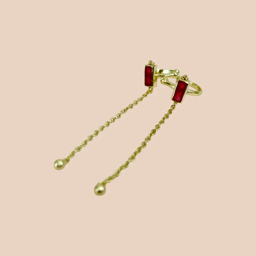 [MUJA-10165-GB-14] Earcuff avec chaine à l'unité – Plaqué Or – Rubis – Muja Juma