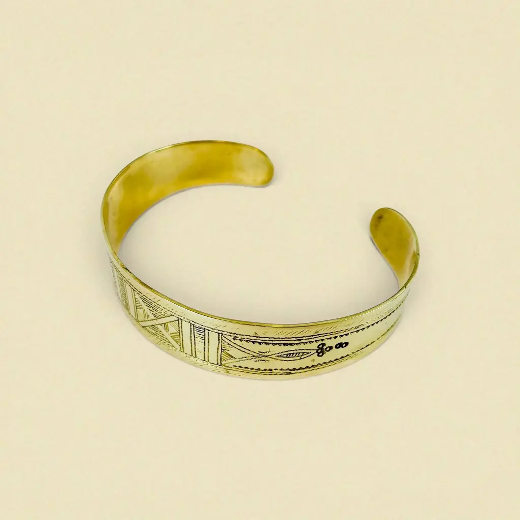 [BRDO-0065] Bracelet touareg gravé – Laiton [0065]