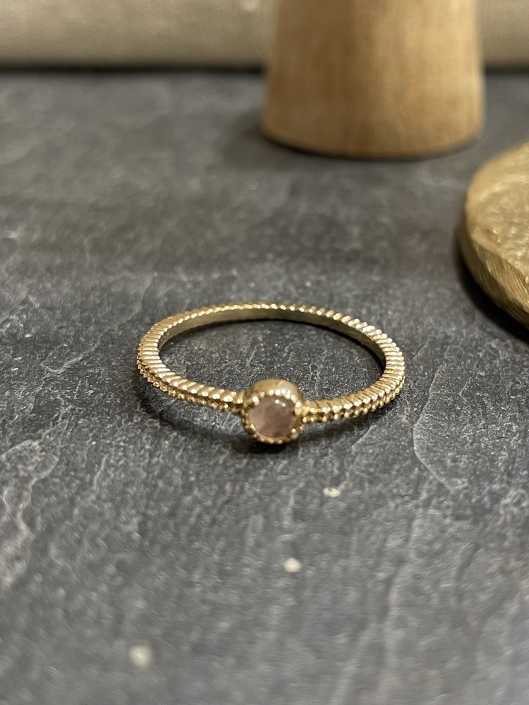 [BJ-6390-56] Bague Bingo Collection Ciselée Plaquée Or & Quartz Rose - By Johanne