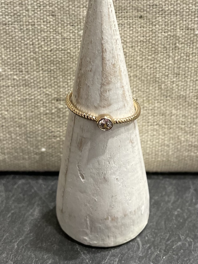 [BJ-6392-56] Bague Bingo Collection Pointillée Plaquée Or & Zircon - By Johanne